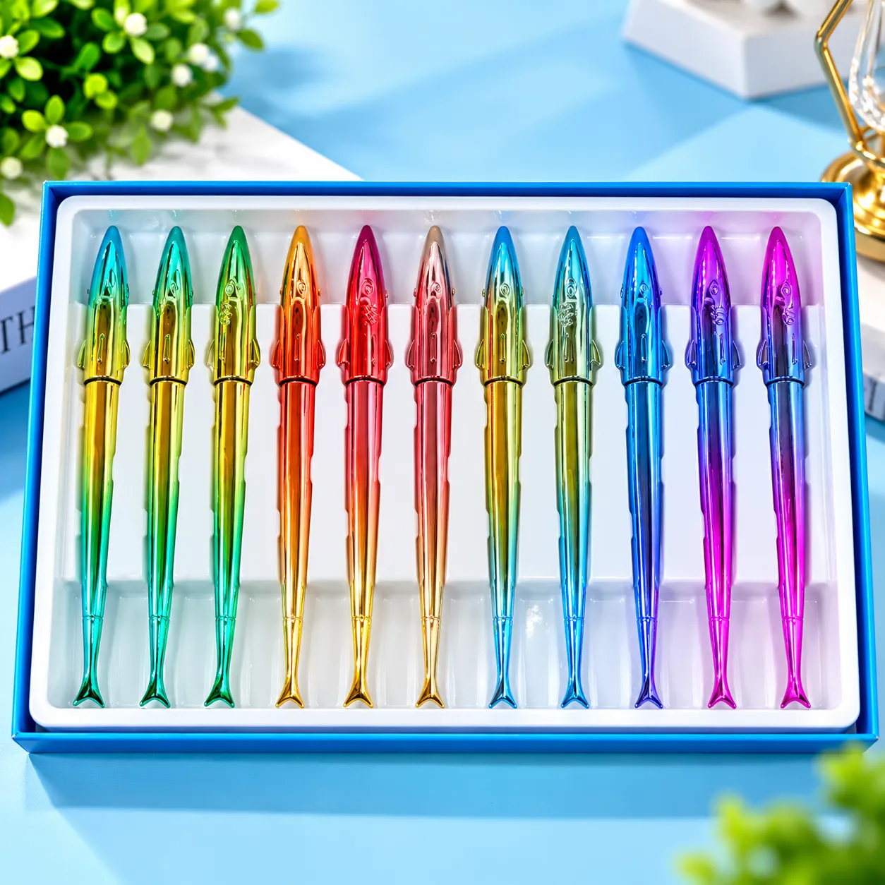Chrena Fish Design Fountain Pen with Metallic Finish, Fine Nib, Refillable Ink Pen for School